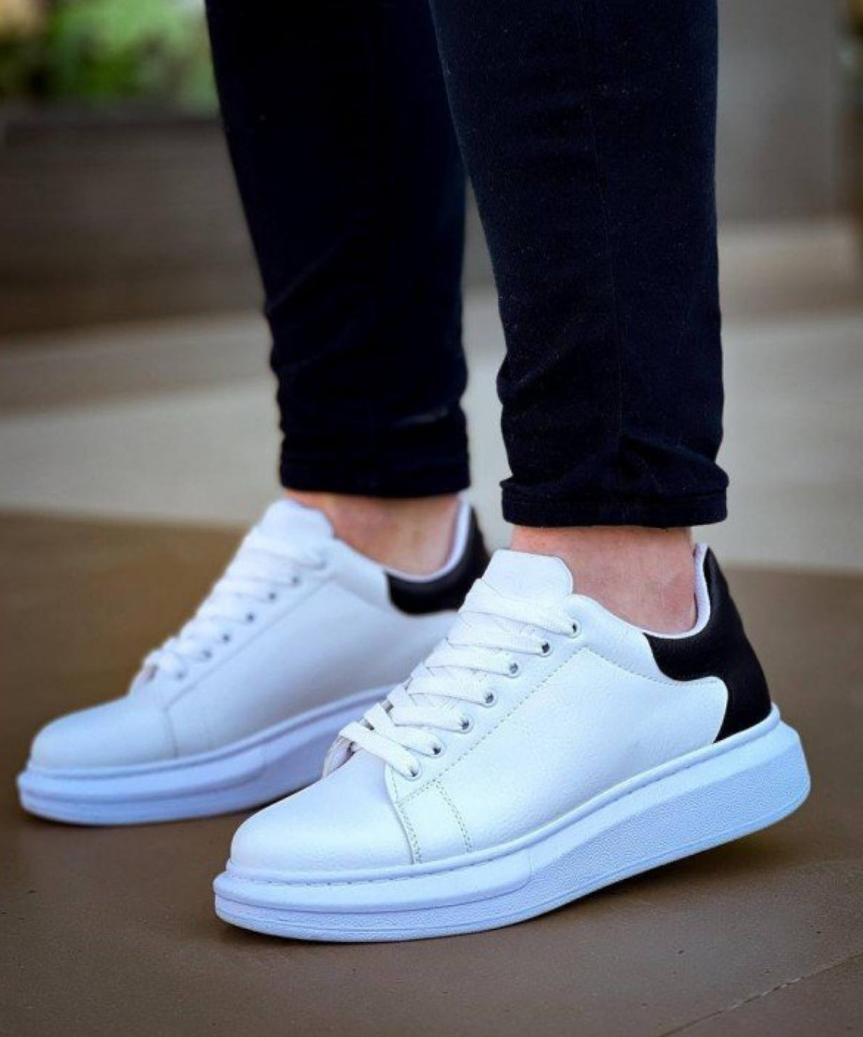 Terrazzo Erkek Beyaz Sneaker Siyah Detaylar