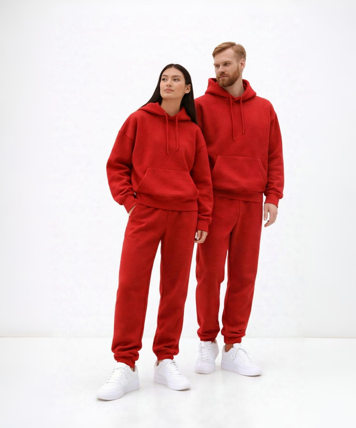 Kırmızı Kapüşonlu Hoodie ve Jogger Eşofman Takımı