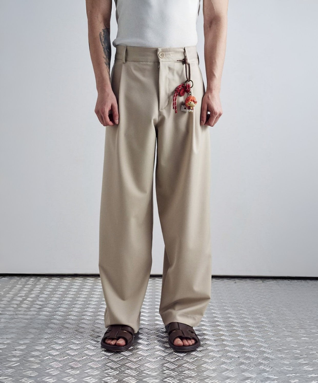 Japon Kesim Bej Baggy Erkek Pantolon